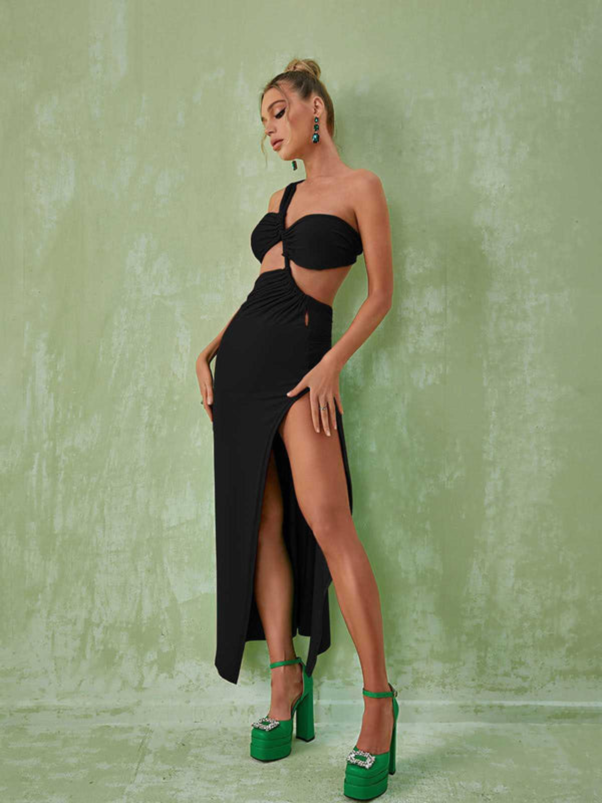 Cyprine Maxi Dress