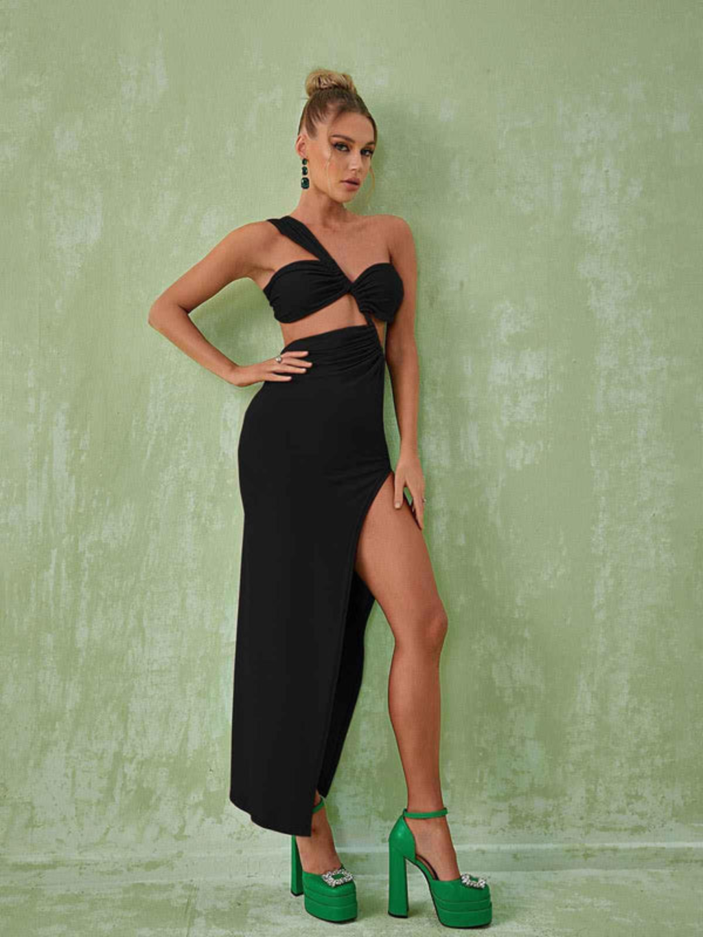 Cyprine Maxi Dress