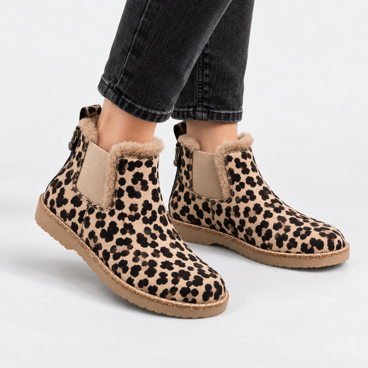 NAJAS | Women’s Suede Boots Warm Lined Winter Flat Heel Casual Shoes